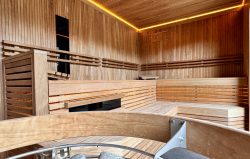 Luxussauna Hohen Neuendorf LED Deckenbeleuchtung warmweiß